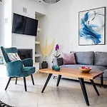 Ninemia 1 Skopelos stad