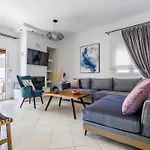 Ninemia 1 Skopelos stad