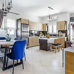 Lägenhet Ninemia 1 *