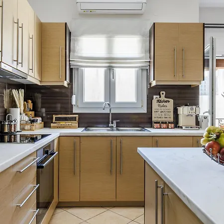 Ninemia 1 Apartment