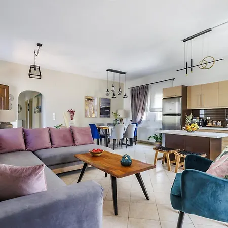 Ninemia 1 Apartment